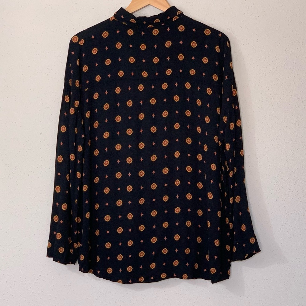 Free People Movement Oversized Button Down Rayon Shirt Size S - Picture 10 of 11